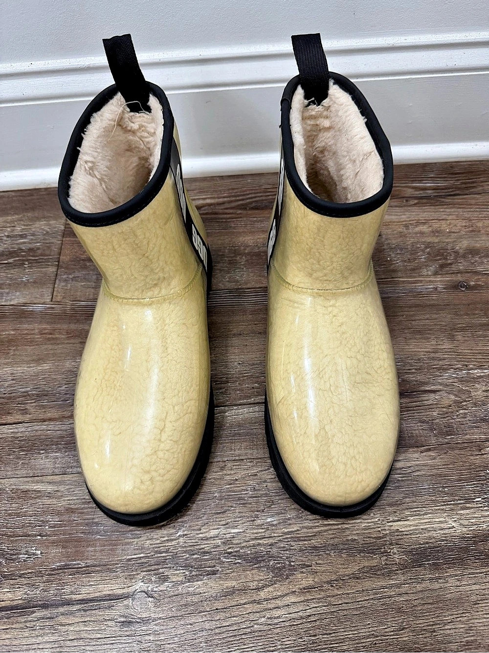 UGG Classic Clear Mini Women's Boots US 11